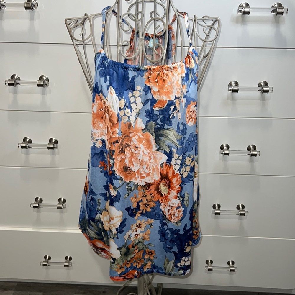 Veronica M. Floral Print Tank Top, size L
